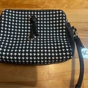 Chic Houndstooth Crossbody Bag